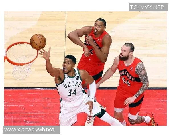 波蒂斯与萨纳西斯赛前致敬字母哥全明星里程碑